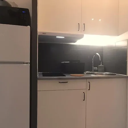 319, Port Nature 3 Au Village Naturiste Agde